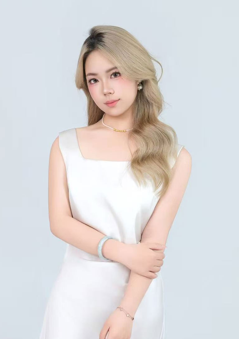 杨佳欣老师